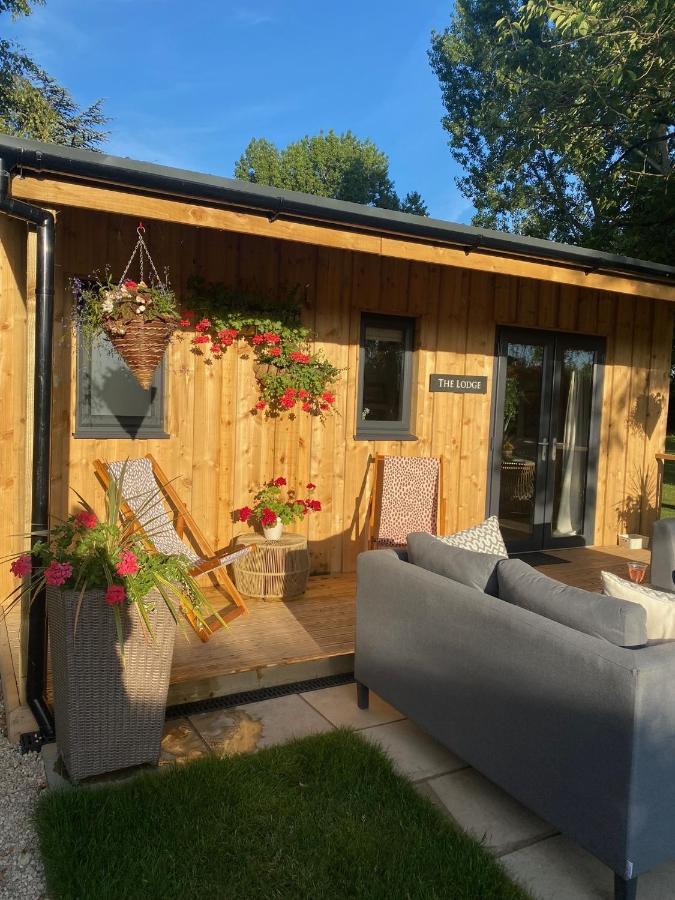 Meadows Lodge Йорк Екстер'єр фото